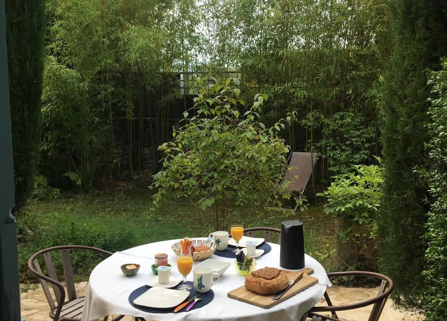 B&B Contemporain Le Jardin Vaison-la-Romaine France